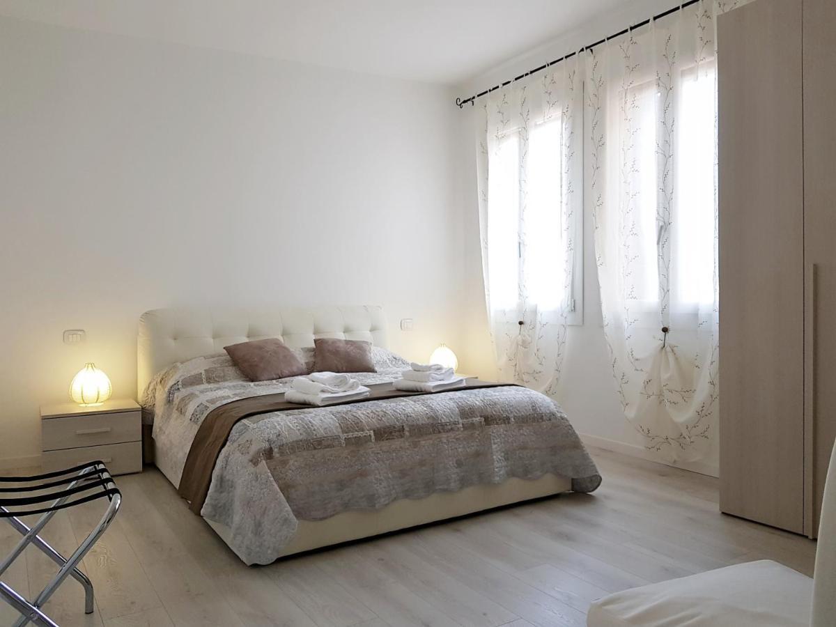 Appartement Ca' Dea Gondoea à Venise Extérieur photo